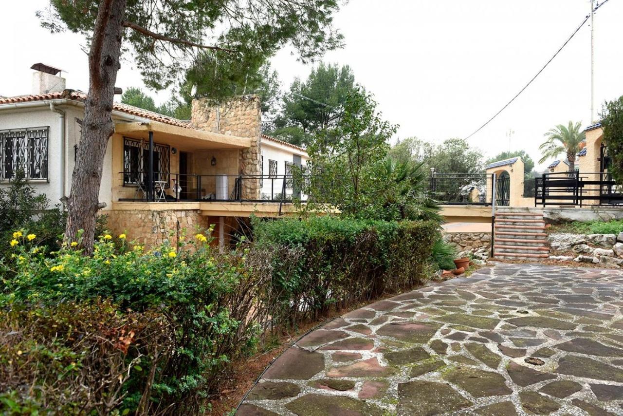 Calicanto House & Pool Торренте Экстерьер фото